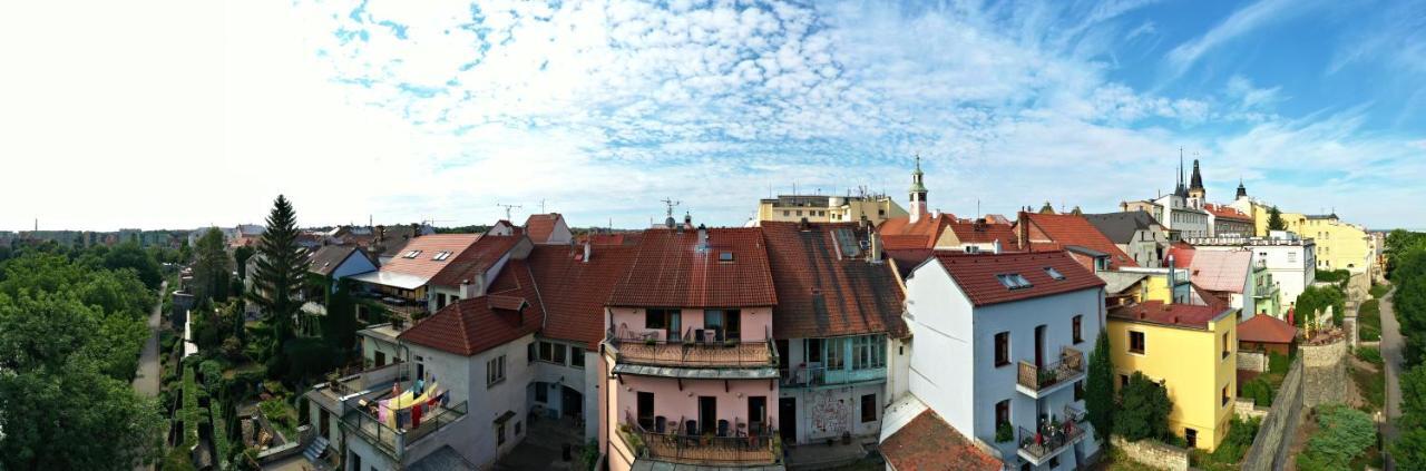 Penzion Na Hradbach Louny Exterior photo